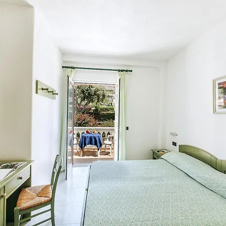 Galidon Hotel 3*